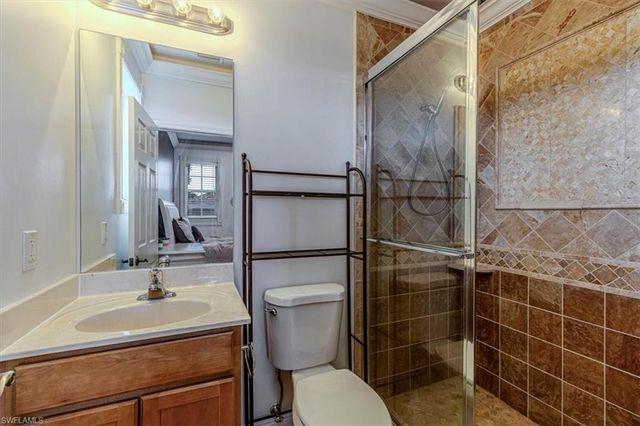 2135 Par DR, Naples, FL 34120