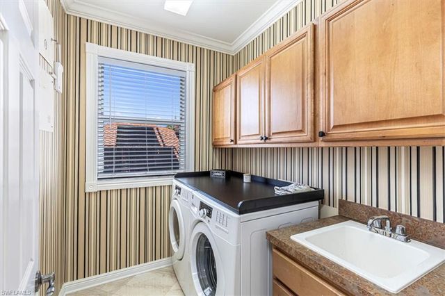 2135 Par DR, Naples, FL 34120