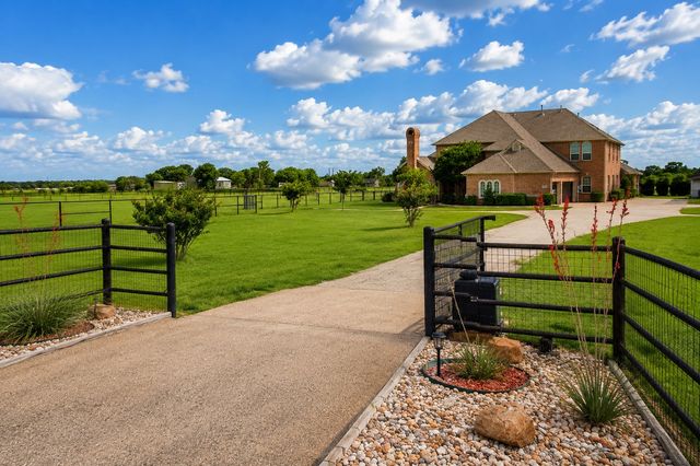 1613 Schober Road, Northlake, TX 76226