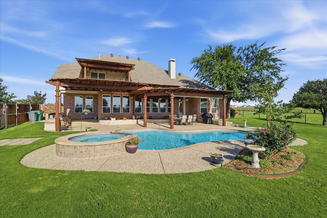 1613 Schober Road, Northlake, TX 76226