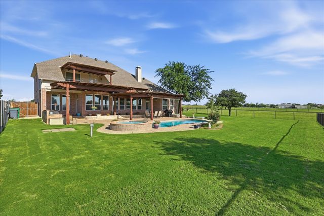 1613 Schober Road, Northlake, TX 76226