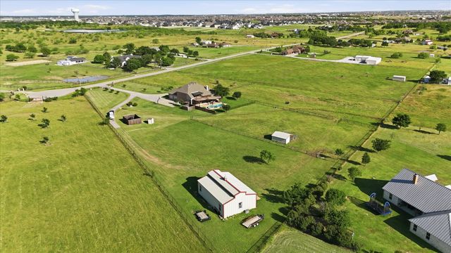 1613 Schober Road, Northlake, TX 76226
