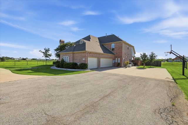 1613 Schober Road, Northlake, TX 76226