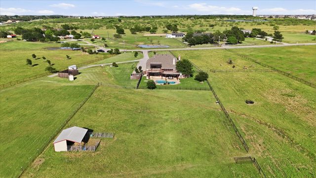 1613 Schober Road, Northlake, TX 76226