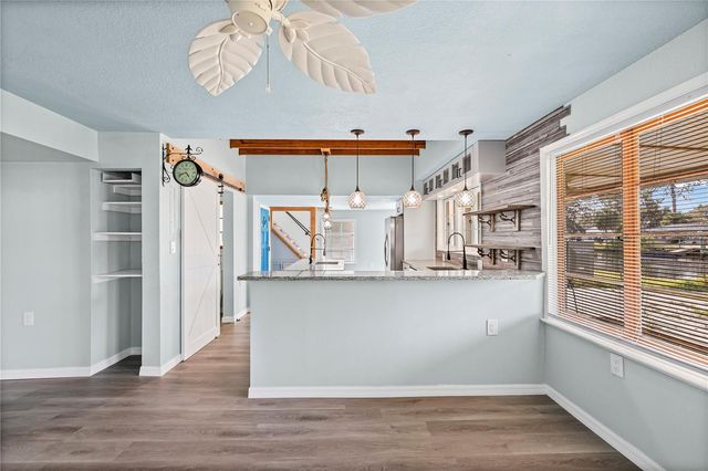 5642 RIVERVIEW DRIVE, New Port Richey, FL 34652