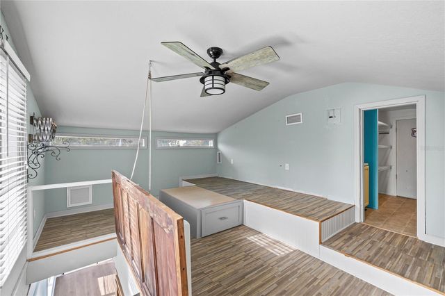 5642 RIVERVIEW DRIVE, New Port Richey, FL 34652