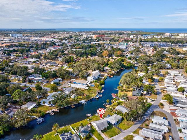 5642 RIVERVIEW DRIVE, New Port Richey, FL 34652