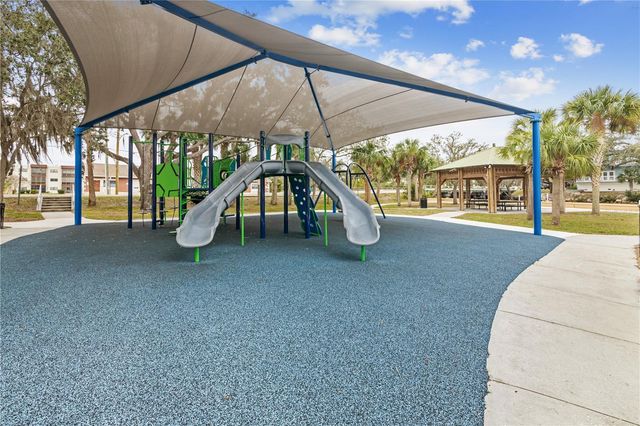 5642 RIVERVIEW DRIVE, New Port Richey, FL 34652