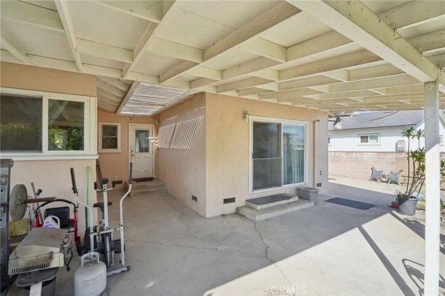 945 W Bonnie Brae, Ontario, CA 91762