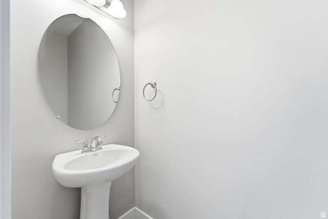 1614 E ASPEN LOOP, Provo, UT 84606