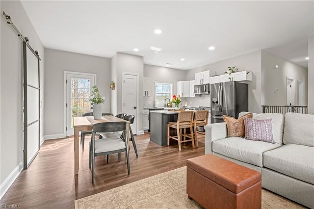 163 Four Andrews Drive, Harmony, NC 28634