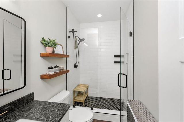 163 Four Andrews Drive, Harmony, NC 28634