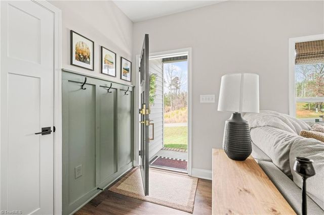 163 Four Andrews Drive, Harmony, NC 28634