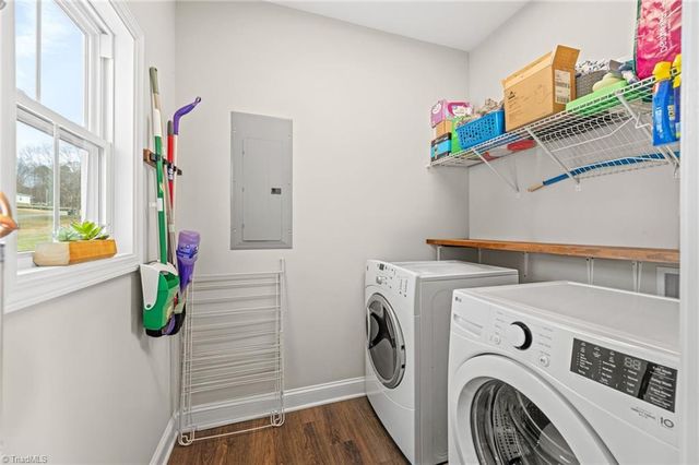 163 Four Andrews Drive, Harmony, NC 28634