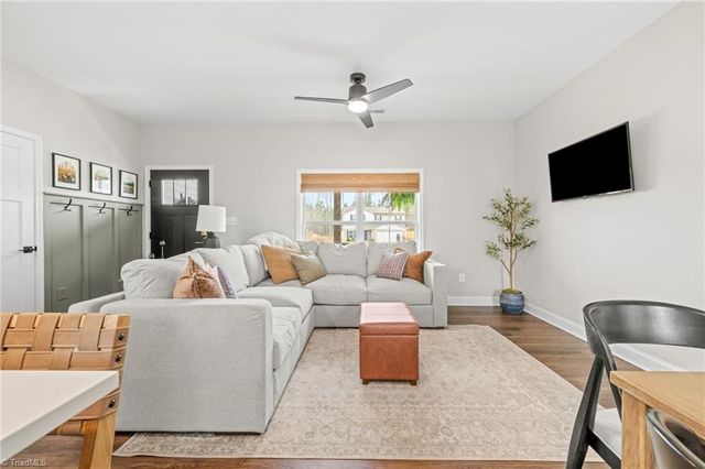 163 Four Andrews Drive, Harmony, NC 28634