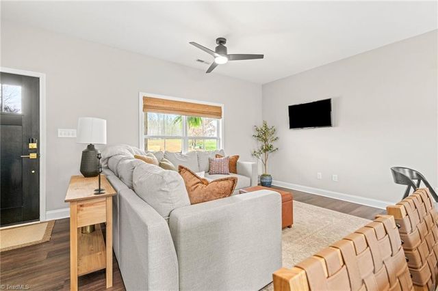 163 Four Andrews Drive, Harmony, NC 28634