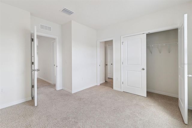 8501 FALLING BLUE PLACE, Riverview, FL 33578