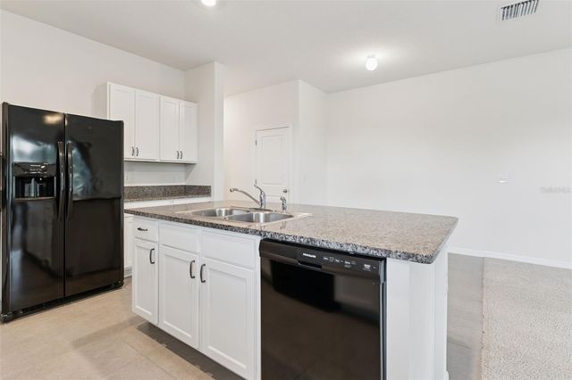 8501 FALLING BLUE PLACE, Riverview, FL 33578