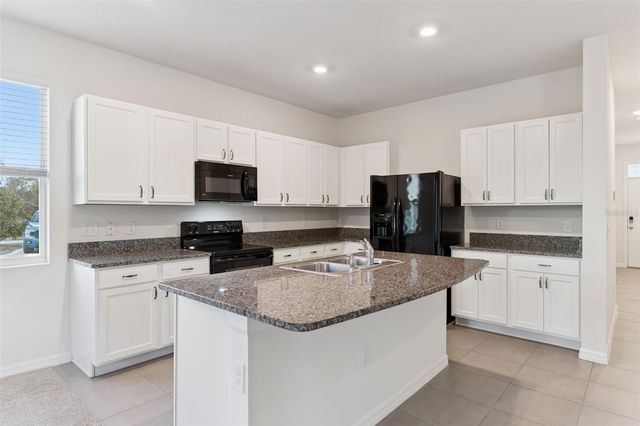 8501 FALLING BLUE PLACE, Riverview, FL 33578