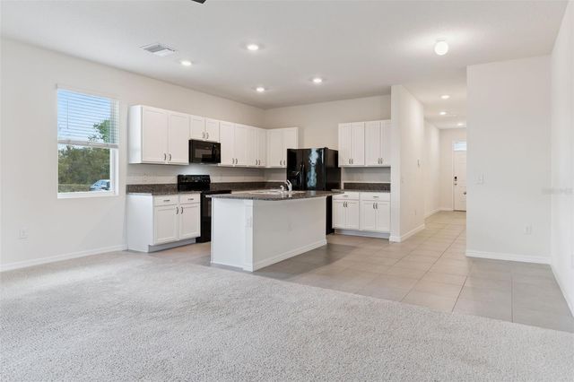 8501 FALLING BLUE PLACE, Riverview, FL 33578