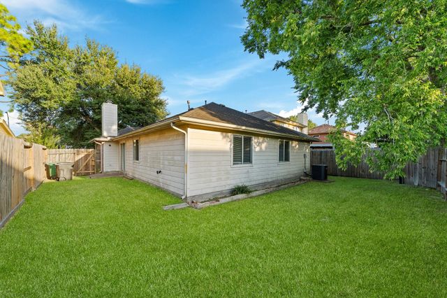 15506 Appleridge Drive, Houston, TX 77489