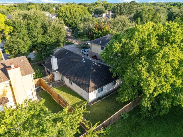 15506 Appleridge Drive, Houston, TX 77489