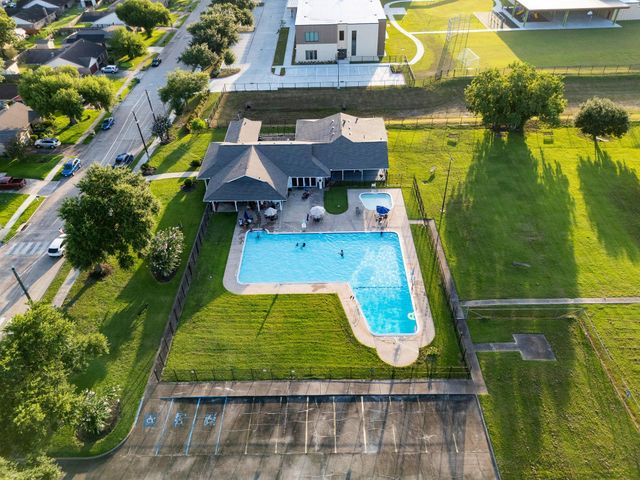 15506 Appleridge Drive, Houston, TX 77489