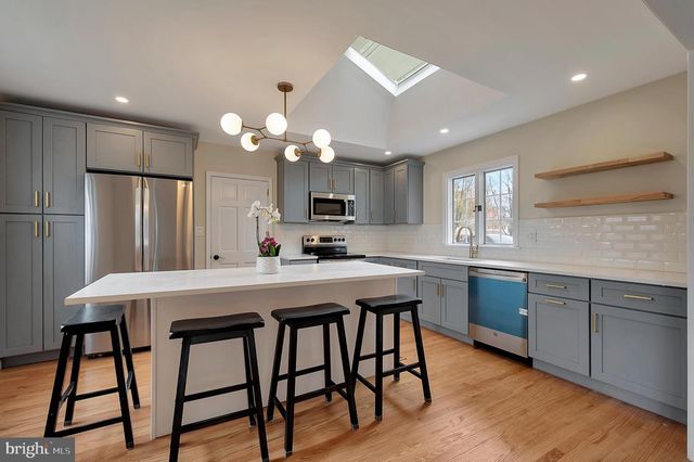 719 HALSTEAD RD, Wilmington, DE 19803