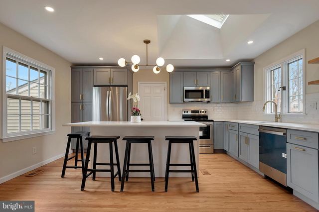 719 HALSTEAD RD, Wilmington, DE 19803