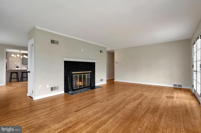 719 HALSTEAD RD, Wilmington, DE 19803
