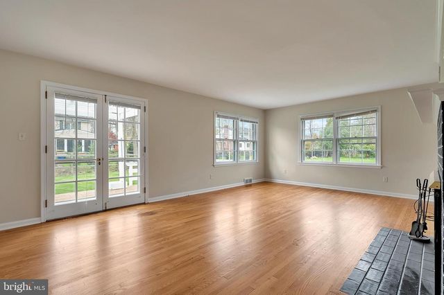719 HALSTEAD RD, Wilmington, DE 19803