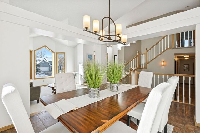 1507 Arden Vista Court, Arden Hills, MN 55112