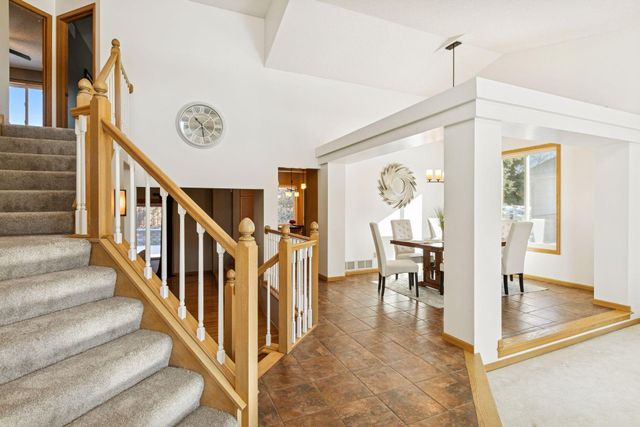 1507 Arden Vista Court, Arden Hills, MN 55112