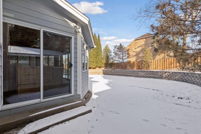 1507 Arden Vista Court, Arden Hills, MN 55112