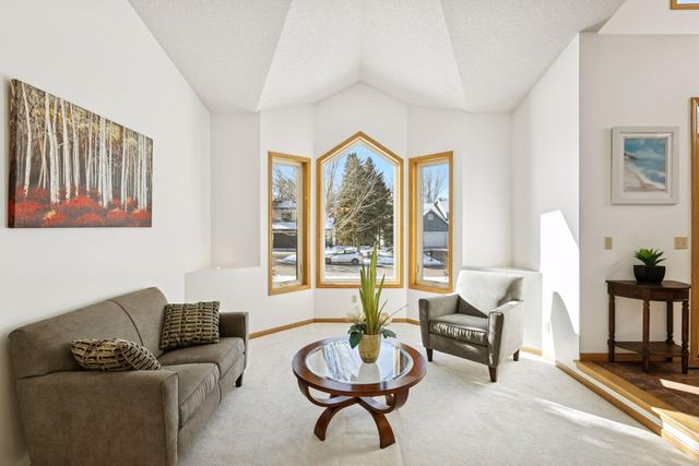 1507 Arden Vista Court, Arden Hills, MN 55112