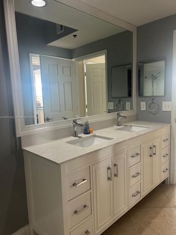 3255 NE 184th St 12215, Aventura, FL 33160