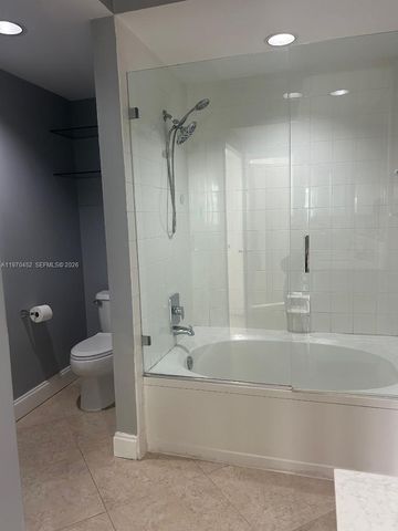 3255 NE 184th St 12215, Aventura, FL 33160