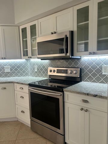 3255 NE 184th St 12215, Aventura, FL 33160