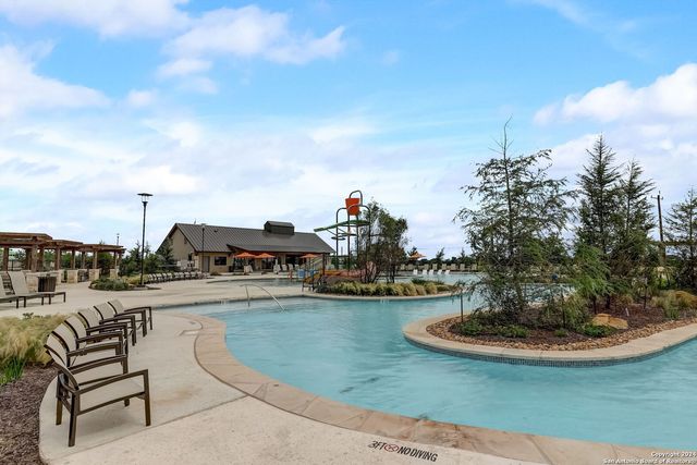 7111 Lower Crossing, San Antonio, TX 78252