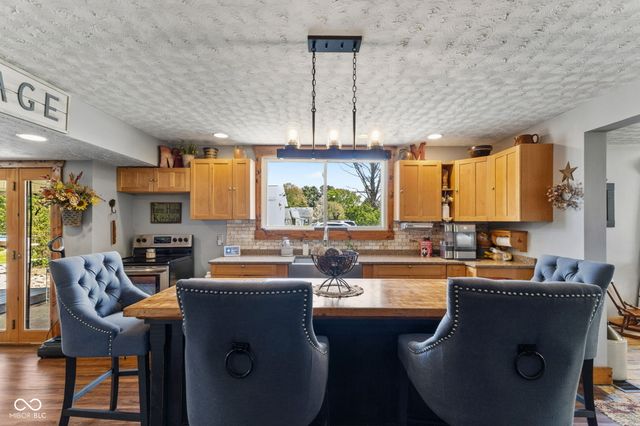 4098 E State Road 38, New Castle, IN 47362