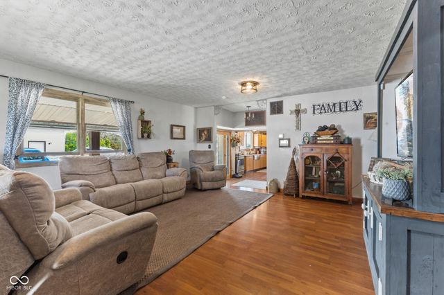 4098 E State Road 38, New Castle, IN 47362