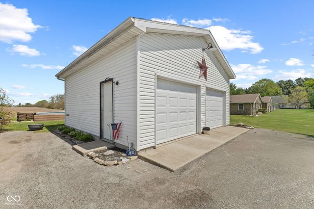 4098 E State Road 38, New Castle, IN 47362