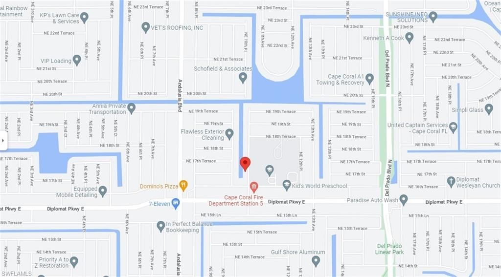Image 7 of property listing at 1702 10th PL, Cape Coral, FL 33909