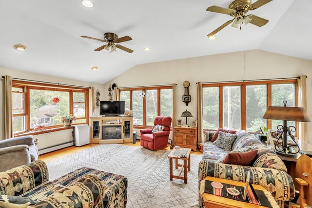 274 Great Road, Stow, MA 01775