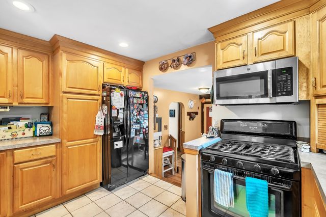 274 Great Road, Stow, MA 01775