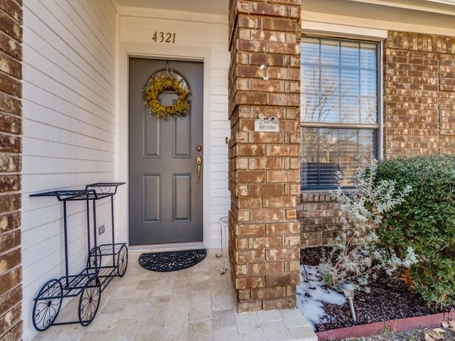 4321 Harvest Hill Road, Carrollton, TX 75010