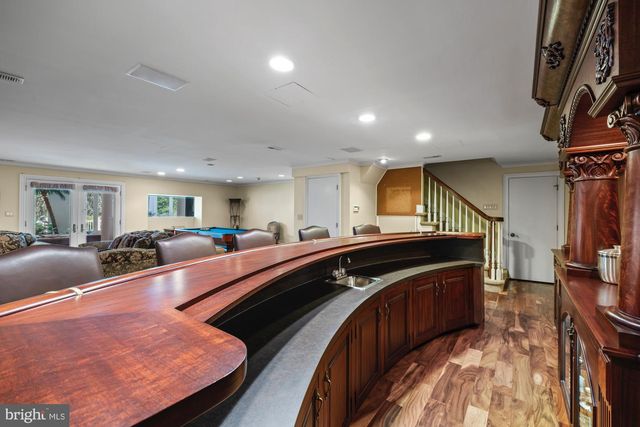 1528 MAYS LANDING RD, Hammonton, NJ 08037