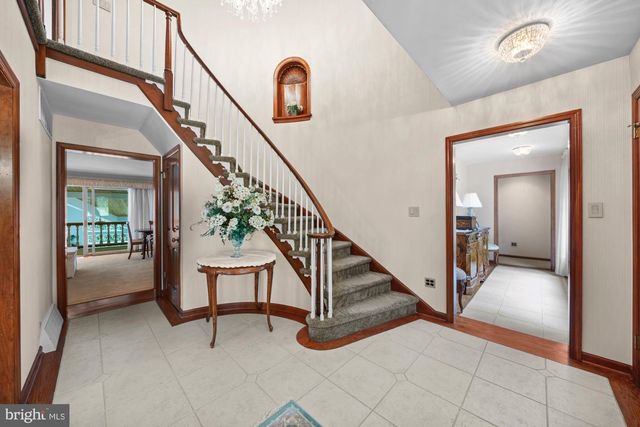 1528 MAYS LANDING RD, Hammonton, NJ 08037