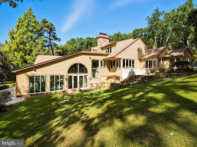 1528 MAYS LANDING RD, Hammonton, NJ 08037
