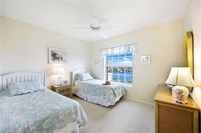 9577 Gulf Shore DR # 704, Naples, FL 34108